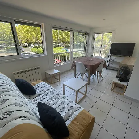 2 Au Coeur Du Port, Parking Et Piscine - Fr-1-723-48 * 아그